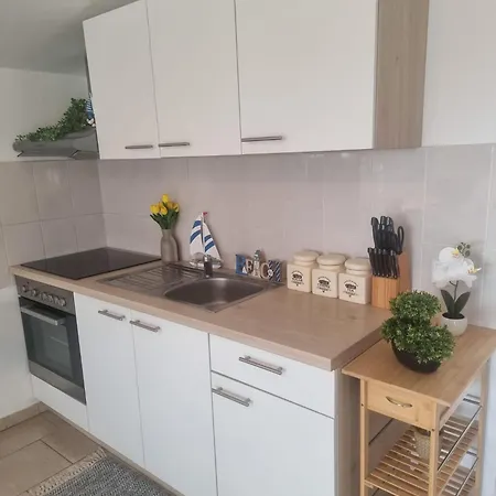 Slani Vir, Miljkovica